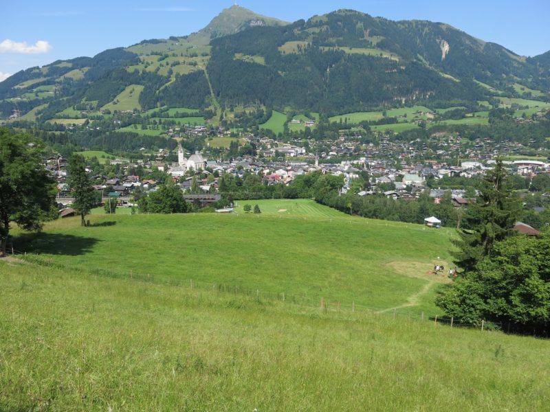 Hiking the Hahnenkamm. Image © PlanetSKI